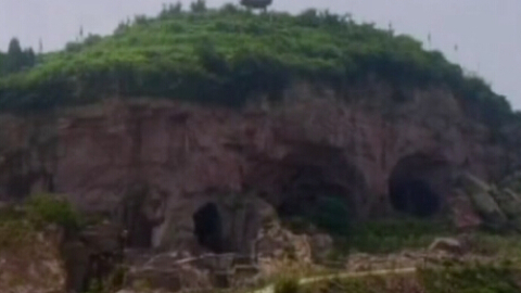 经典传奇 蛇蟠岛“诡异洞窟”之谜