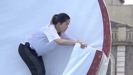 全新关卡趣味十足，小姐姐大长腿助力能否成功登顶？