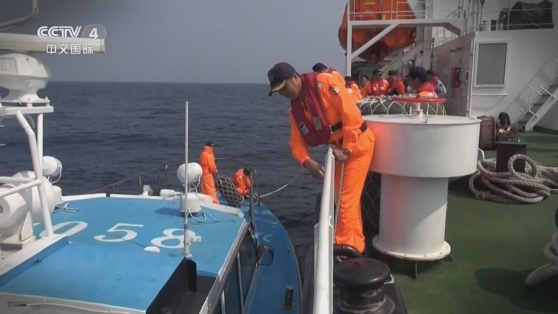 《海峡两岸》 20251218