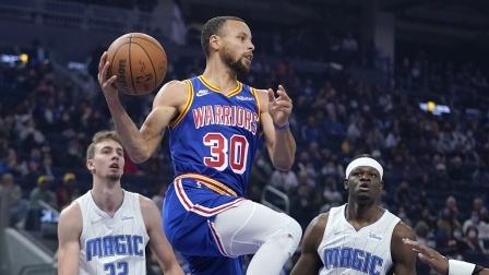 2021-2022赛季NBA集锦 NBA-库里31+8 维金斯28分 勇士20记三分射穿魔术