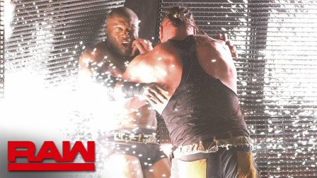 WWE RAW 2019 【RAW 07/01】人间怪兽抱起巴比，撞烂大屏幕