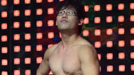 我们约会吧 猛男秀肌肉吓跑何炅