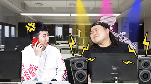 粤知一二 喜欢外放歌曲的人，是没钱买耳机吗