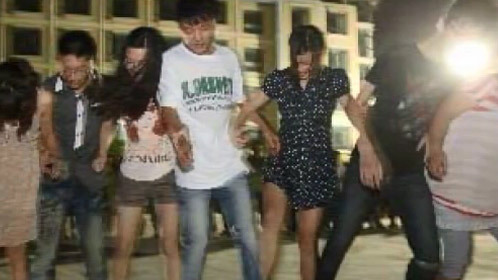 高校严禁早恋牵手两次直接开除