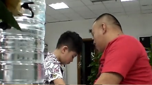新笑林 汪正正化身电影售票员