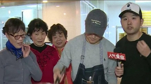 人气美食 1.5公斤牛排超霸气,浪漫餐厅里看“星空”