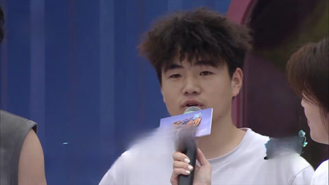 陈书峰落水室友笑不停 李华桥竞技赛道轻松过关