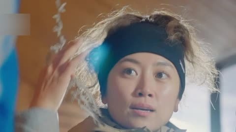 嘉宾开启森林寻猴之旅 首尝藏族早餐