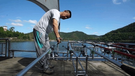 游钓中国 第四季 夹缝中求生存 变化策略终迎连竿收获