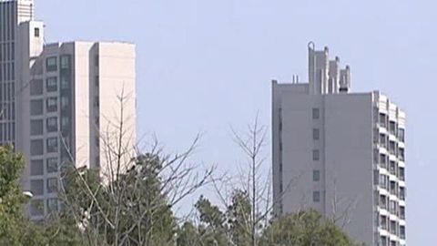 财经夜行线 多城市酝酿松绑楼市限购令