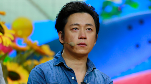 老爸老妈看我的 潘粤明为单亲孩子落泪