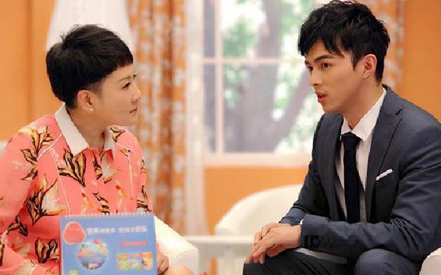 开心剧乐部 《开心剧乐部》第9期：“母子档”张凯丽叶祖新再续前缘 最任性威亚亮相开心剧乐部