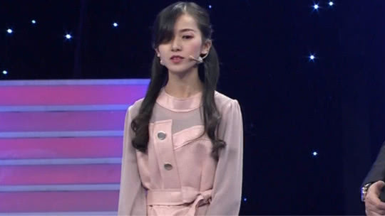 幸福来敲门【天津卫视】 瓷娃娃女孩被父亲抱大 后来却知自己是被领养