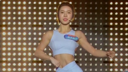 乐队主唱上演回忆杀，美女选手花式挑对手