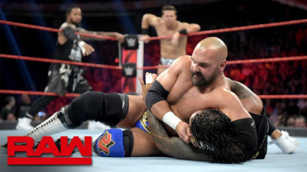 WWE RAW 2019 【RAW 07/08】三局两胜赛，米兹搭档乌索兄弟对阵复兴者和伊莱亚斯