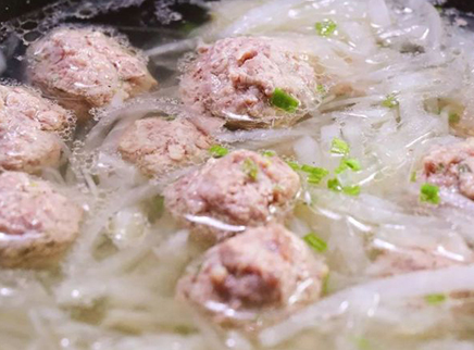 美食台 萝卜汆羊肉丸子 当季的原汁原味
