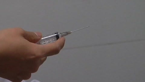 城市直通车 垃圾扎破手指环卫女工险丧命