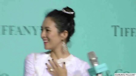 丑态百出的醉酒女星 章子怡喝醉狂吻成龙 她醉的不省人事众人抬 171231