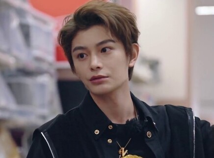 独家直拍：丁禹兮采购极速版