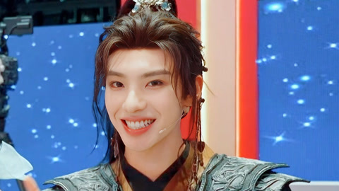 第8期会员版 颜安拿捏经典表情包精髓 陈飞宇张康乐老同学见面