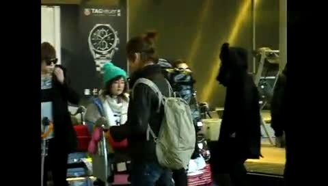 IU kiss&cry 法国巴黎戴高乐机场接机 饭拍主U-KISS 12/02/07-U-Kiss (UKiss)