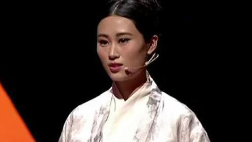 唐诗风云会 汉服女孩吴空夺得风云擂主
