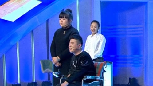 你看谁来了 渐冻人携女友为梦而来 神秘大明星现身助阵