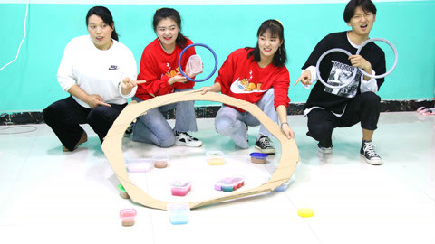 美女家务事 挑战套圈无硼砂泥