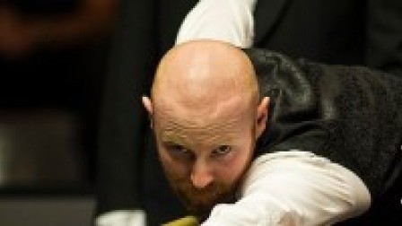 单杆过百：安东尼·麦克吉尔第五局单杆133分战胜奈杰尔·邦德