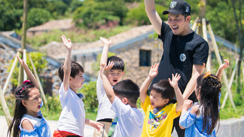 第5期：安吉超暖照顾弟弟格外宠溺七宝