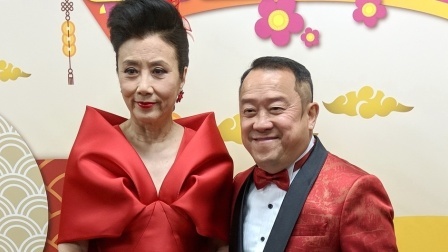 土豆娱乐快报 2018 1月 性侵门发声后首现身 曾志伟笑容满面 180127