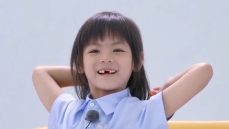 爸爸妈妈一夜之间“变老”，孩子们的反应令人“动容”