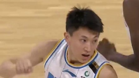 首钢VS龙狮第四节：刘晓宇爆笑扣飞