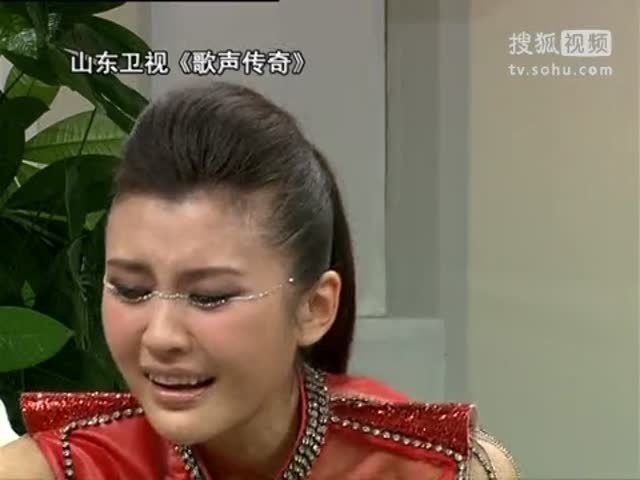 《歌声传奇》山东卫视 歌声传奇 吴琼hold不住竟紧张到哭鼻子