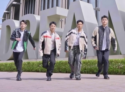 伍嘉成金翀见证澳门赛车现场