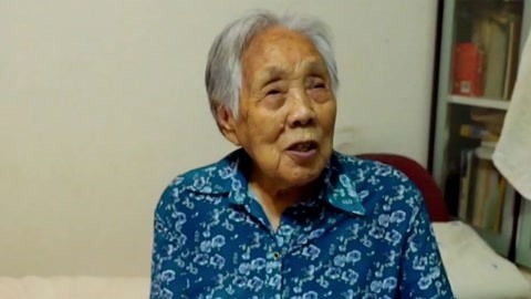 探索102岁老人的长寿秘诀 专家演示升级版搓脚心按涌泉穴