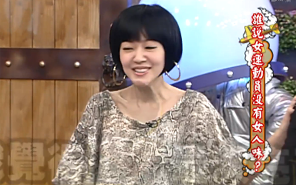 高尔夫冠军变身俏丽法国妞