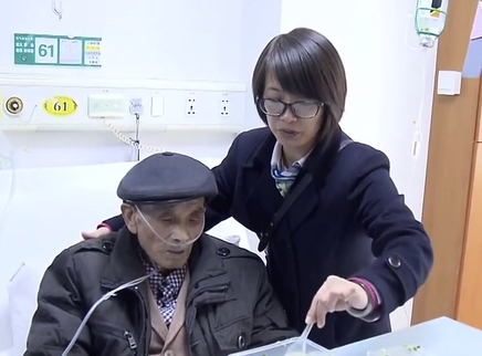 寻情记 八旬老夫为何被遗弃医院