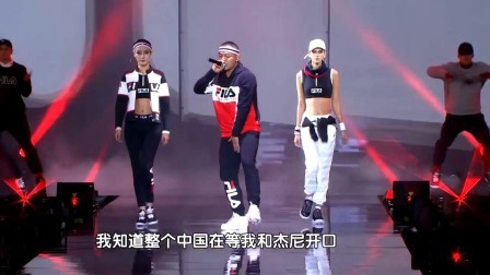 天猫双11全球潮流盛典 2017 黄旭炫技携手美艳超模燃爆天猫潮流盛典