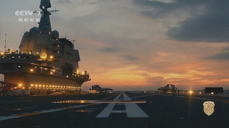 《国防微视频-军歌嘹亮》 20251212 《军士的模样》