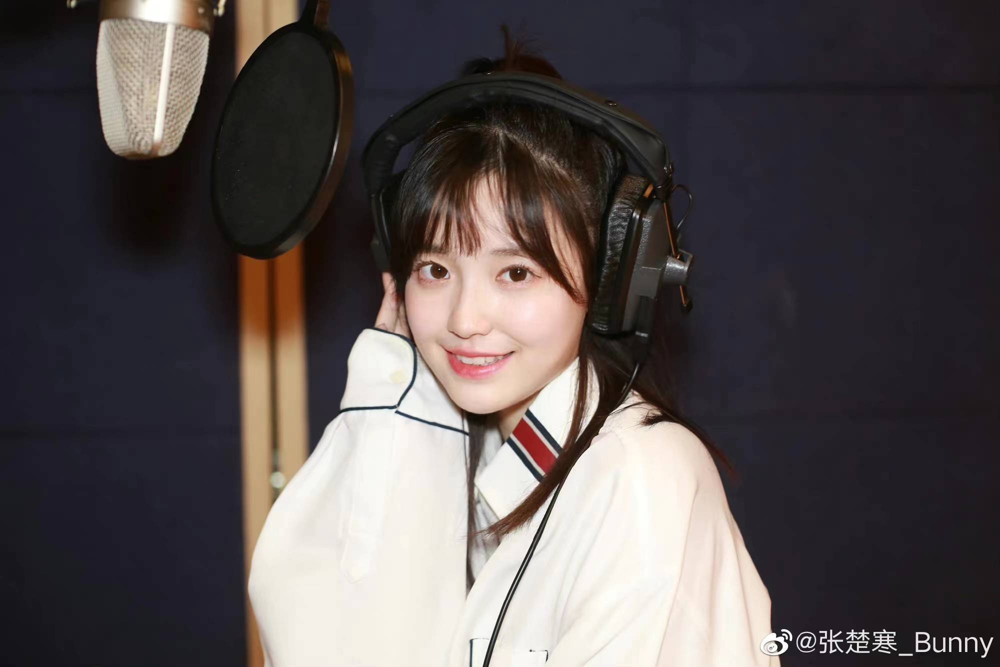歌手张楚寒献唱《听见我的声音》插曲《你面前的那个我》 重回校园青涩时光 - 360娱乐，你开心就好