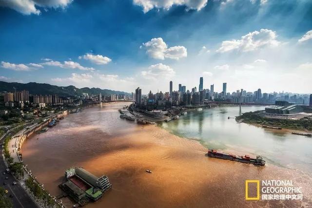《国家地理》眼中的重庆:这座城市永远给你惊喜!