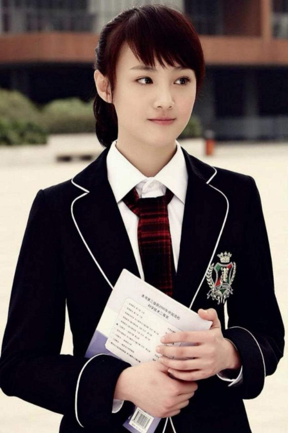 影视 正文 第二版的杉菜是《一起来看流星雨》中的楚雨荨,是90后们