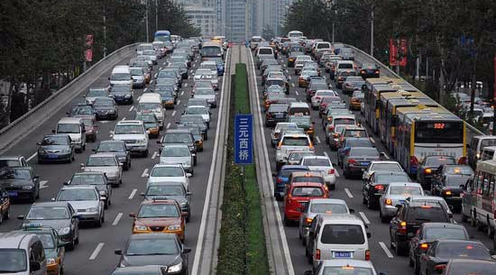 郑州到六里桥大巴直达车次13676932041