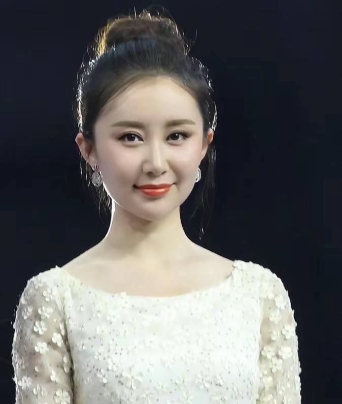 七年无戏可拍,舒畅转行带货直播、拍短剧 - 360娱乐,你开心就好