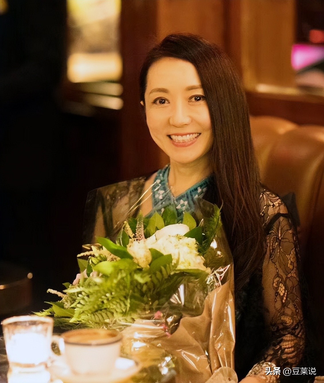著名歌手程琳，8岁登台，13岁走红，57岁仍未婚，与养女相依为命 - 360娱乐，你开心就好