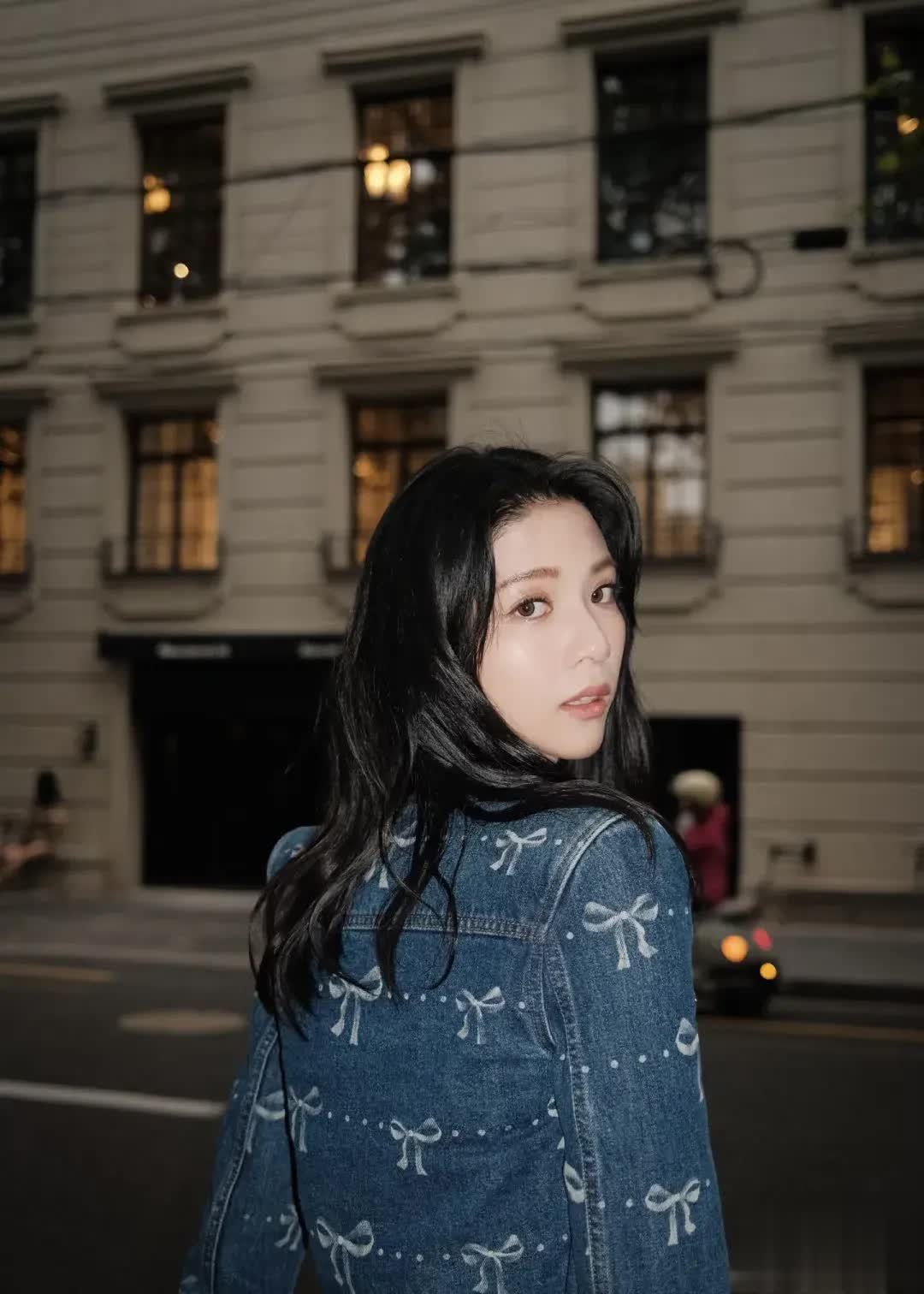 tvb力捧90后花旦陈晓华手握四部剧强势来袭