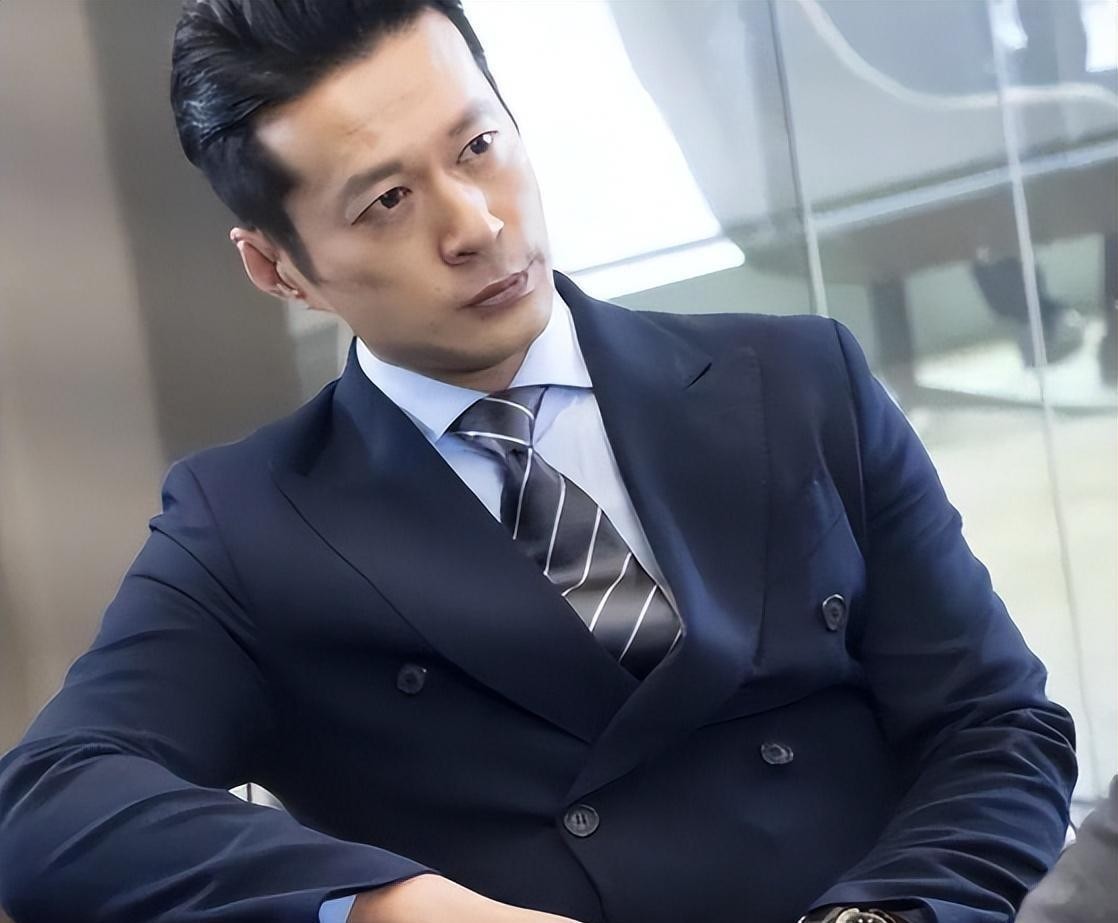 演员谭凯:52岁依旧未婚,有北京户口却为母亲定居青岛,这是为何 - 360娱乐,你开心就好