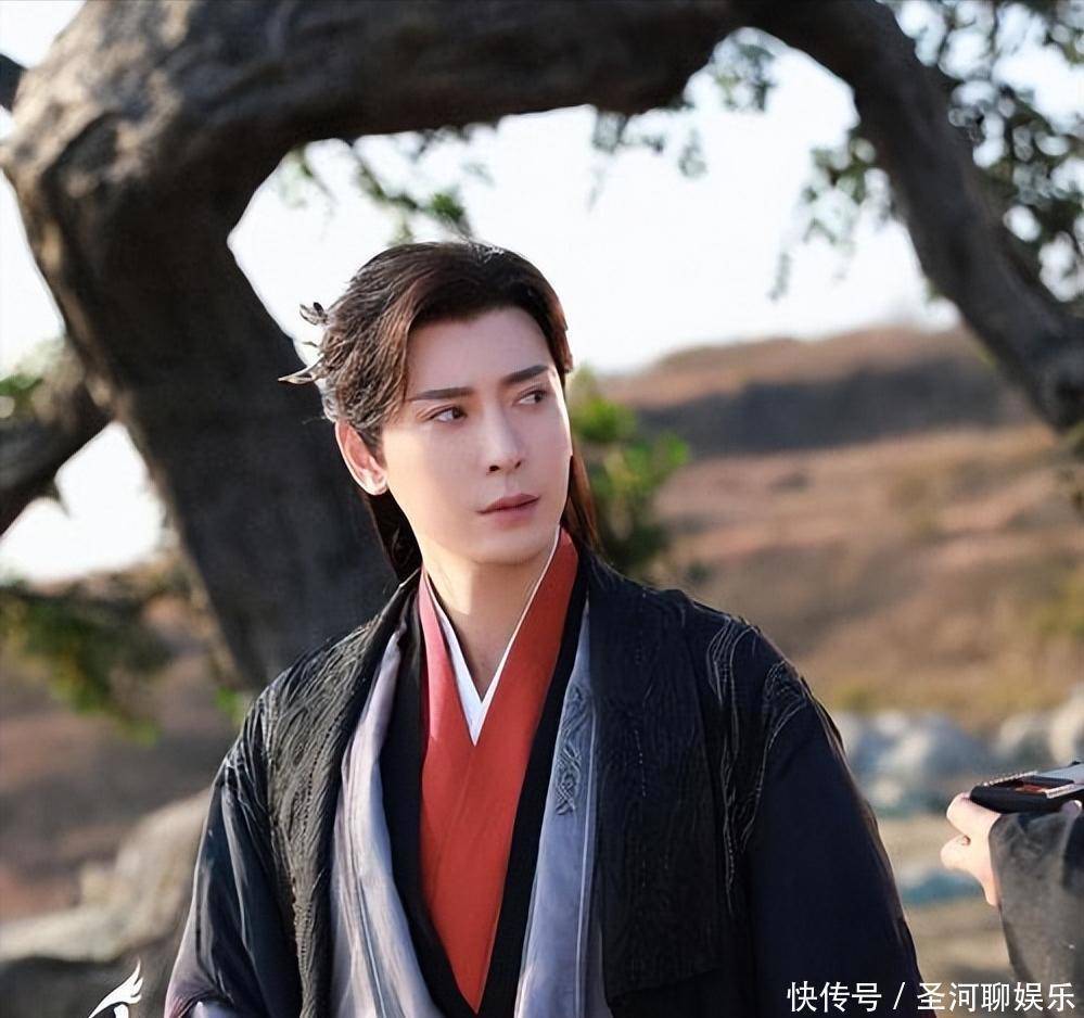 从普通逆袭成明星！长得帅无绯闻，45岁的韩栋活成了演艺圈的清流 - 360娱乐，你开心就好