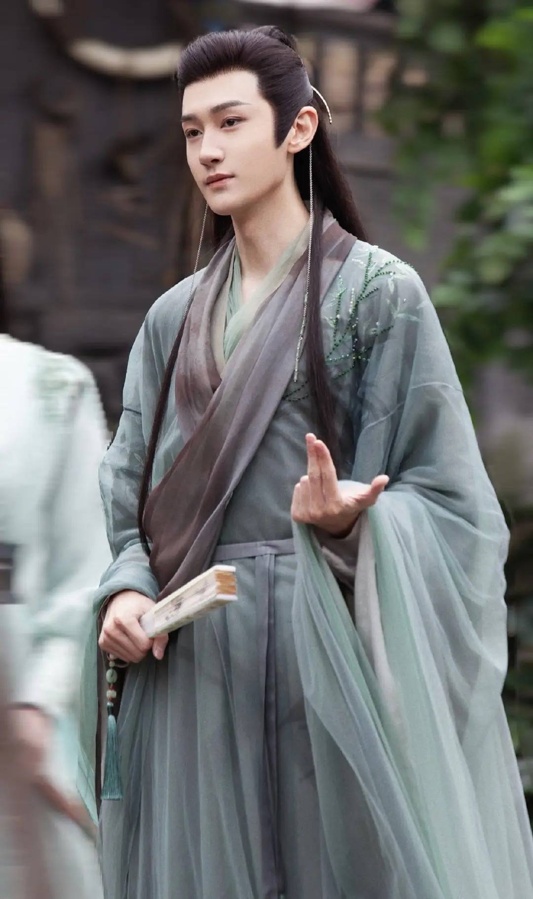 从温润公子到硬派侠客:汪铎“剧抛式演技”引热议! - 360娱乐,你开心就好